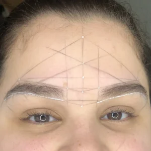 Rostro resultado curso cejas